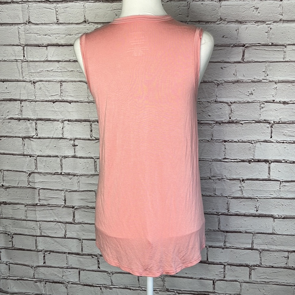 Grayson/Threads “Do All Things With Kindness” Sleeveless Top - Picture 4 of 6